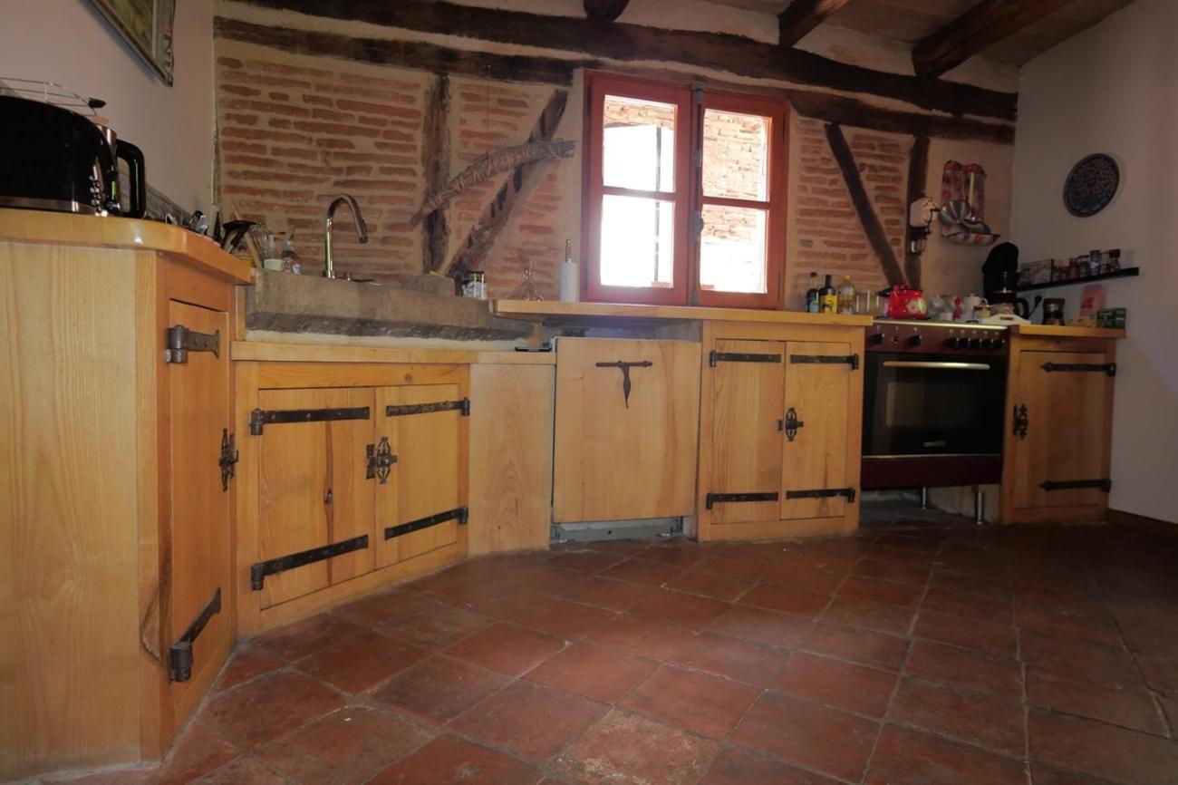 Bed and Breakfast La Lauze Et L'Anguille Gaillac Esterno foto